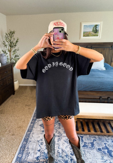 LOLA OG | GOD IS GOOD TEE