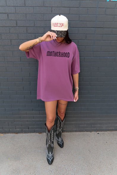 MOTHERHOOD TEE