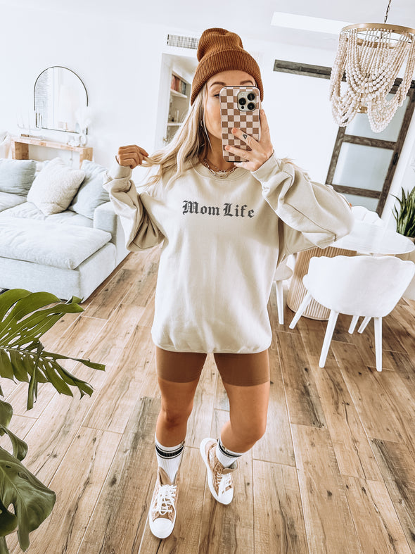 MOM LIFE CREWNECK