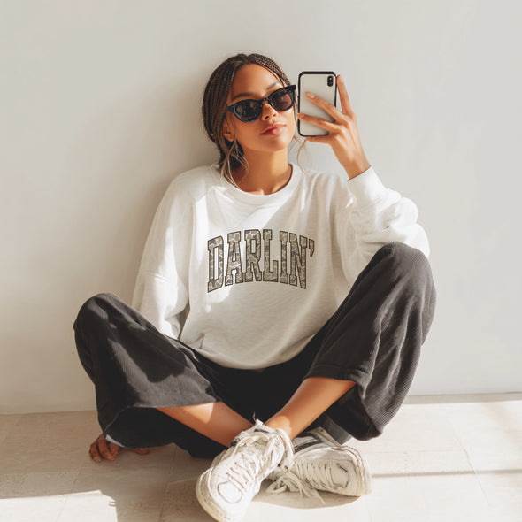 DARLIN’ CREWNECK