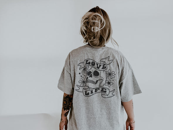 LOVE LIFE SKULL TEE